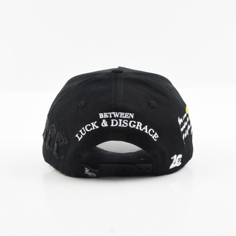 Gorra #3 DISGRACE